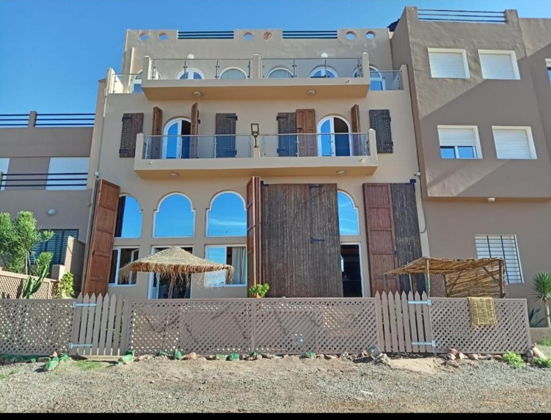 Dar Diafa Samira Apartment Мирлефт Екстериор снимка