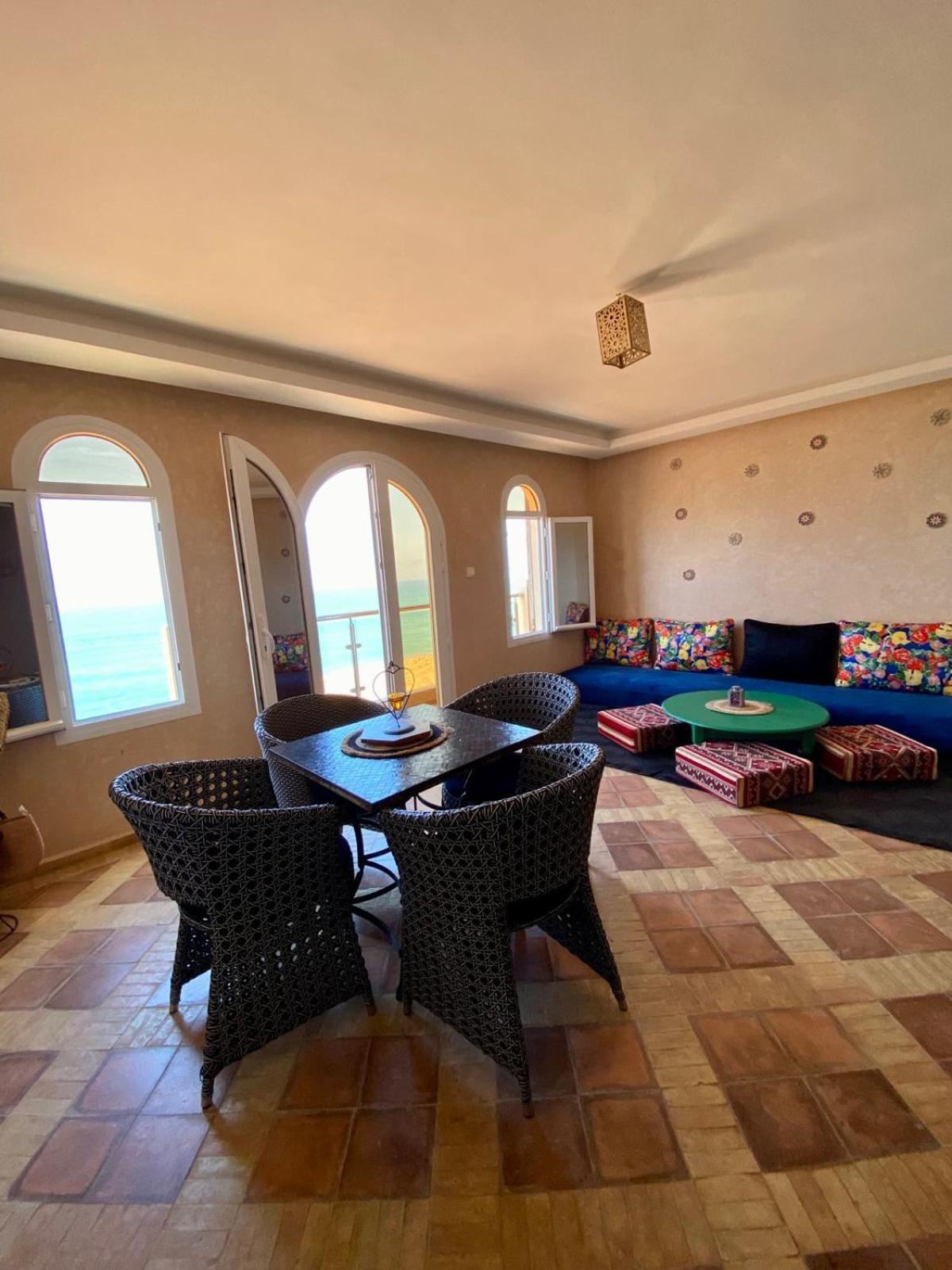Dar Diafa Samira Apartment Мирлефт Екстериор снимка